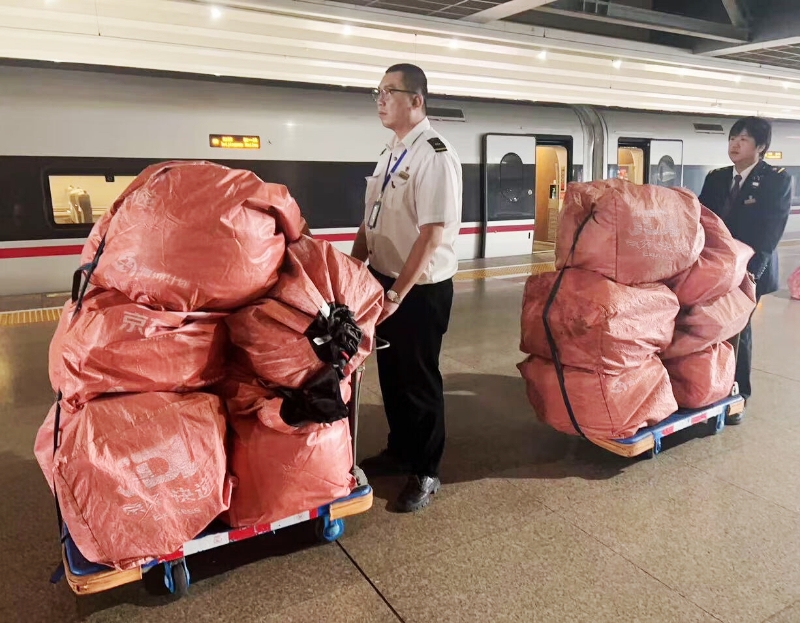 技术驱动物流降本！京东物流基于算法模型的公转铁解决方案获行业殊荣(图3)