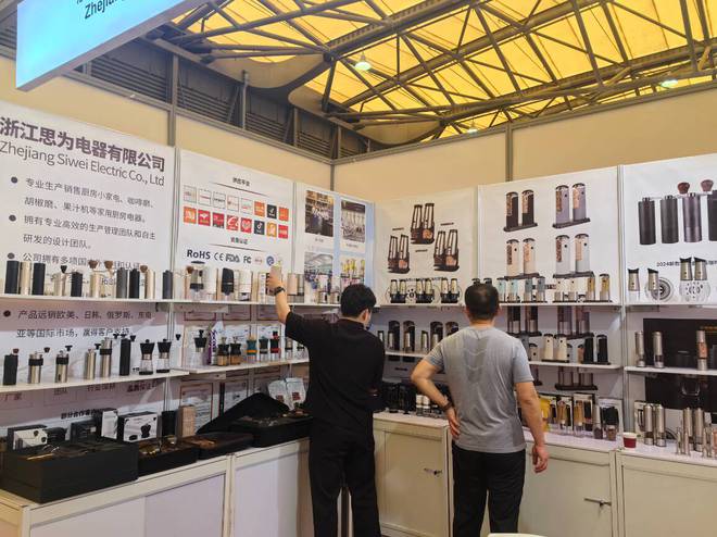 完美体育运满满参展华交会数字化物流解决方案助力华东产业升级(图2)