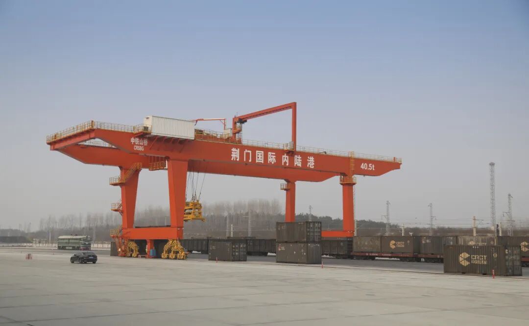 物流效率低、成本高？荆门高完美体育网站新区开出“舒筋活络”良方(图3)