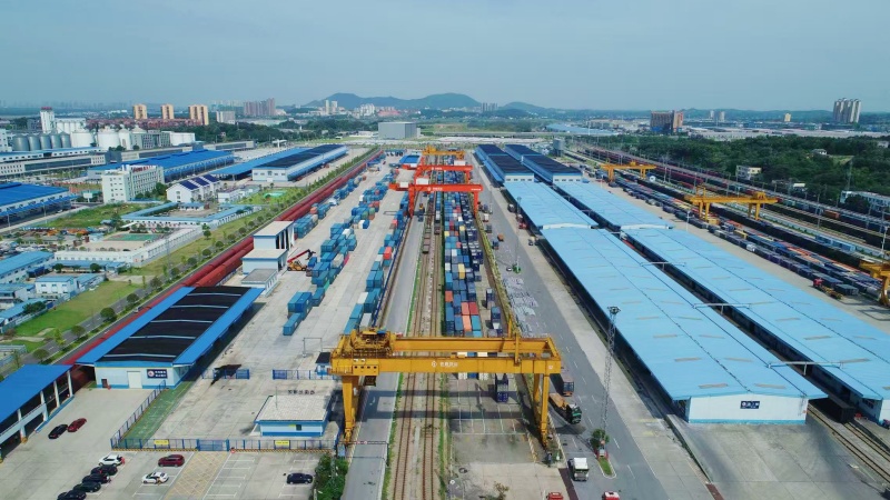 大湖之南丨“水陆空铁”齐发力！物畅其流强枢纽(图1)