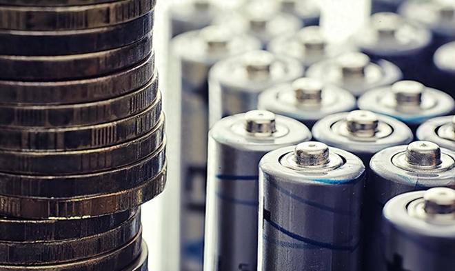 完美体育从一枝独秀到百花齐放头部电池订单剧增新能源行业逻辑大变动(图1)