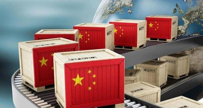 硬抗关税也得买！美每天对华进口10亿商品中国港口变得拥堵(图4)