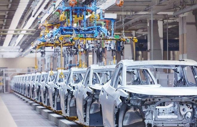 硬抗关税也得买！美每天对华进口10亿商品中国港口变得拥堵(图11)