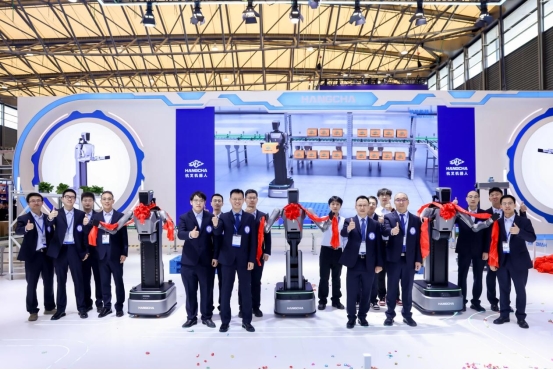 杭叉集团在上海CeMATASIA2025发布杭叉首款物流人形机器人引领智慧物流新纪元(图15)