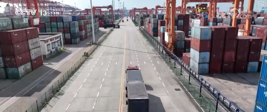 完美体育数据畅连成为物流“快跑”关键“加速器”降本提速利好惠及百姓生活(图3)