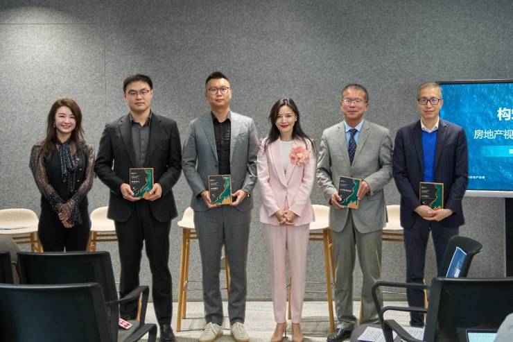 莱坊推出《中国力量席卷完美体育网站全球：绿色赋能地产先行掀起全球制造出海新浪潮》专题报告(图4)