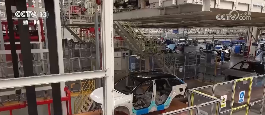 “迅完美体育网站猛增长”“进口+产业”“零突破”活力涌动！从关键词里解码区域外贸亮点(图2)