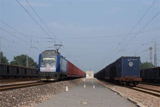 完美体育网站一单到底、直通全球河南物流哪家强？(图1)