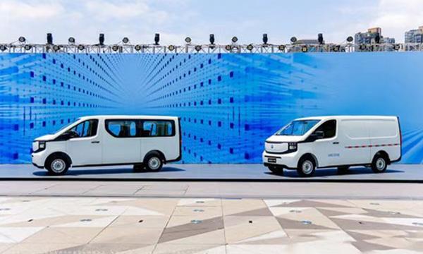 新能源Van车战国时代：物流革命下的群雄逐鹿丨卡车之友网(图2)