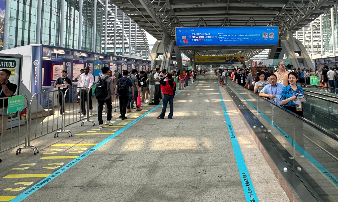 广交会上这条“黄金通道”透露了中国产业另一层功夫(图1)