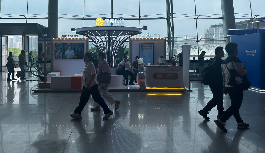 广交会上这条“黄金通道”透露了中国产业另一层功夫(图4)